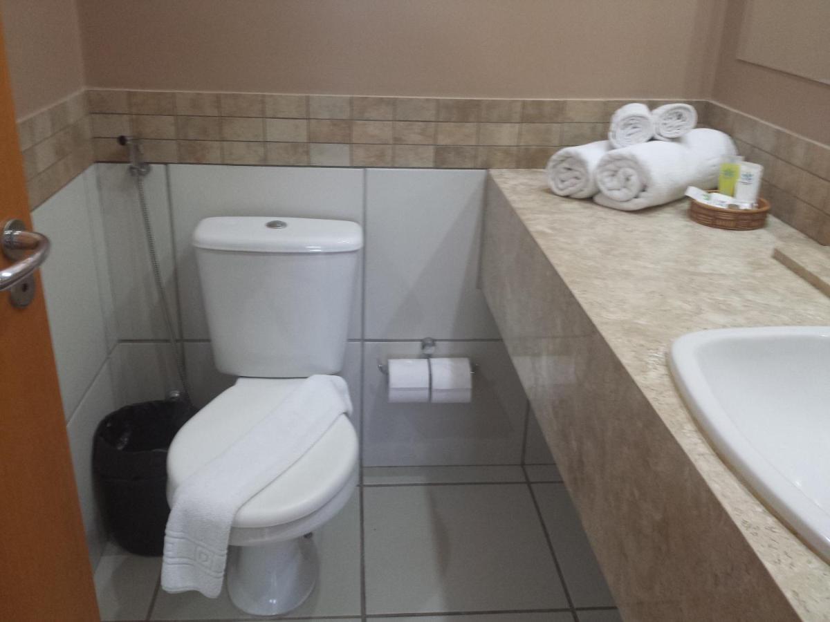 Flat Le Jardin Suites Caldas Novas Exterior foto